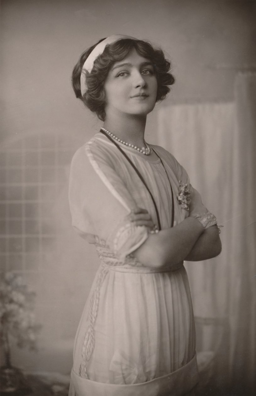 Miss Lily Elsie, 1886-1962, as Alice in The Dollar Princess, c. 1930 by Unbekannt