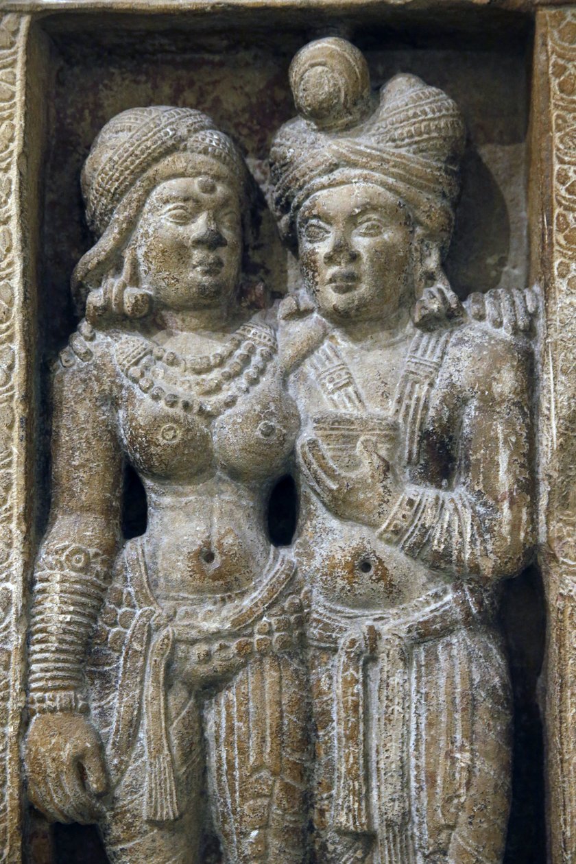 National Museum of India, Delhi. Amorous couple. Sunga. 2nd century. Amin, Haryana. Stone. (detail) India. by Unbekannt