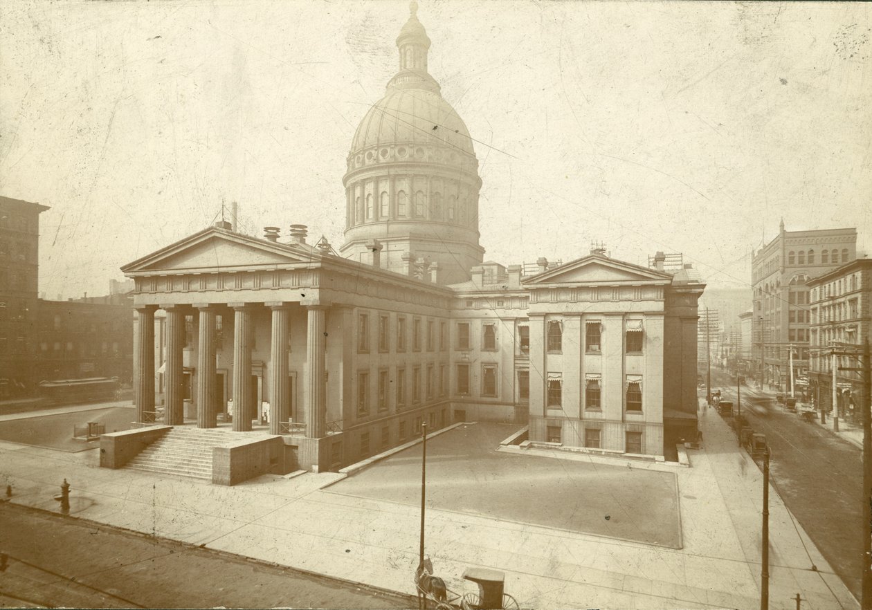 Old Courthouse seen looking west from the third story window of a building across the street by Unbekannt