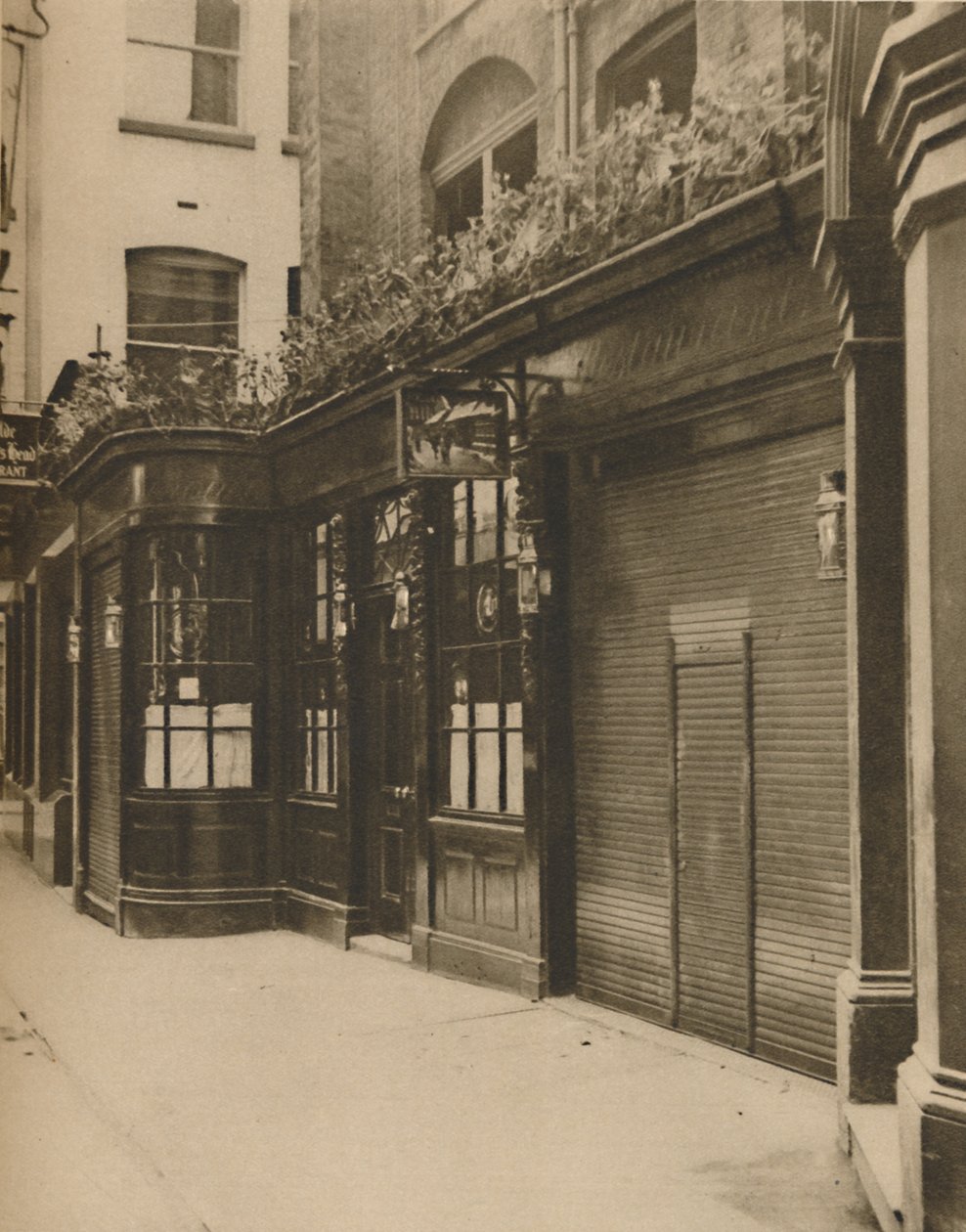 Olde Dr. Butlers Head, Established in Masons Avenue in 1616 by Unbekannt