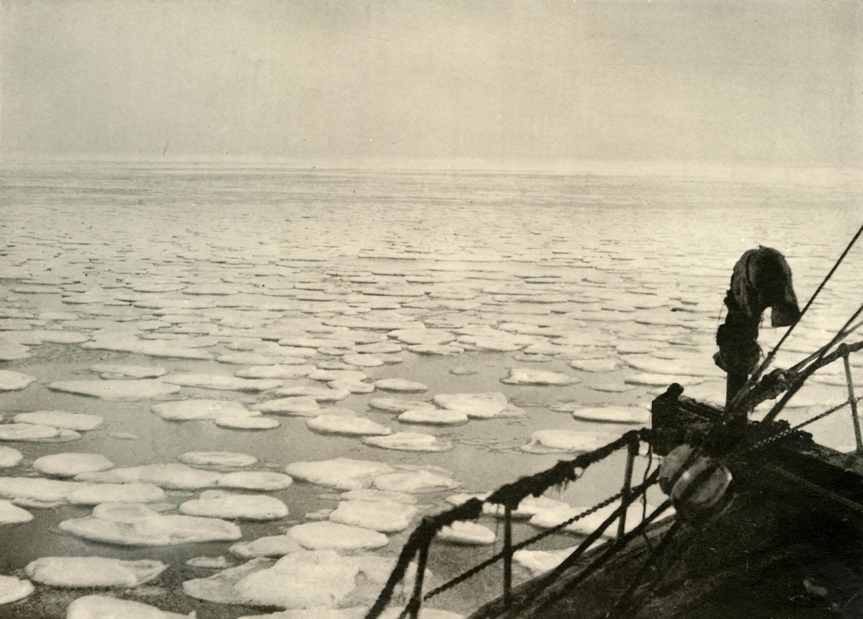 Pancake Ice in the Ross Sea, 1908 by Unbekannt