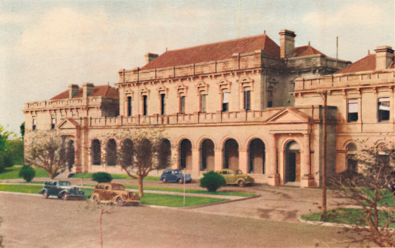 Parliament House, c1947 by Unbekannt
