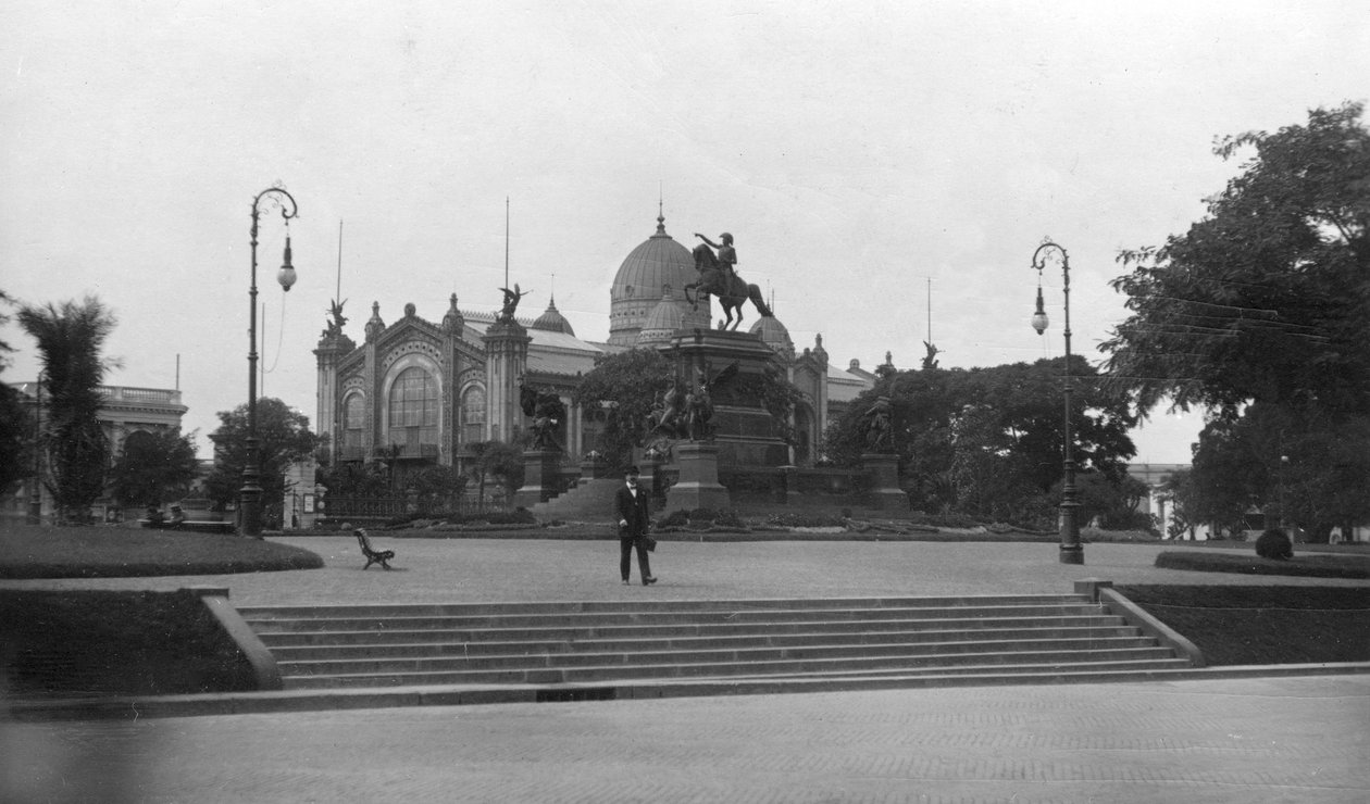 Plaza San Martin, Buenos Aires, Argentina by Unbekannt