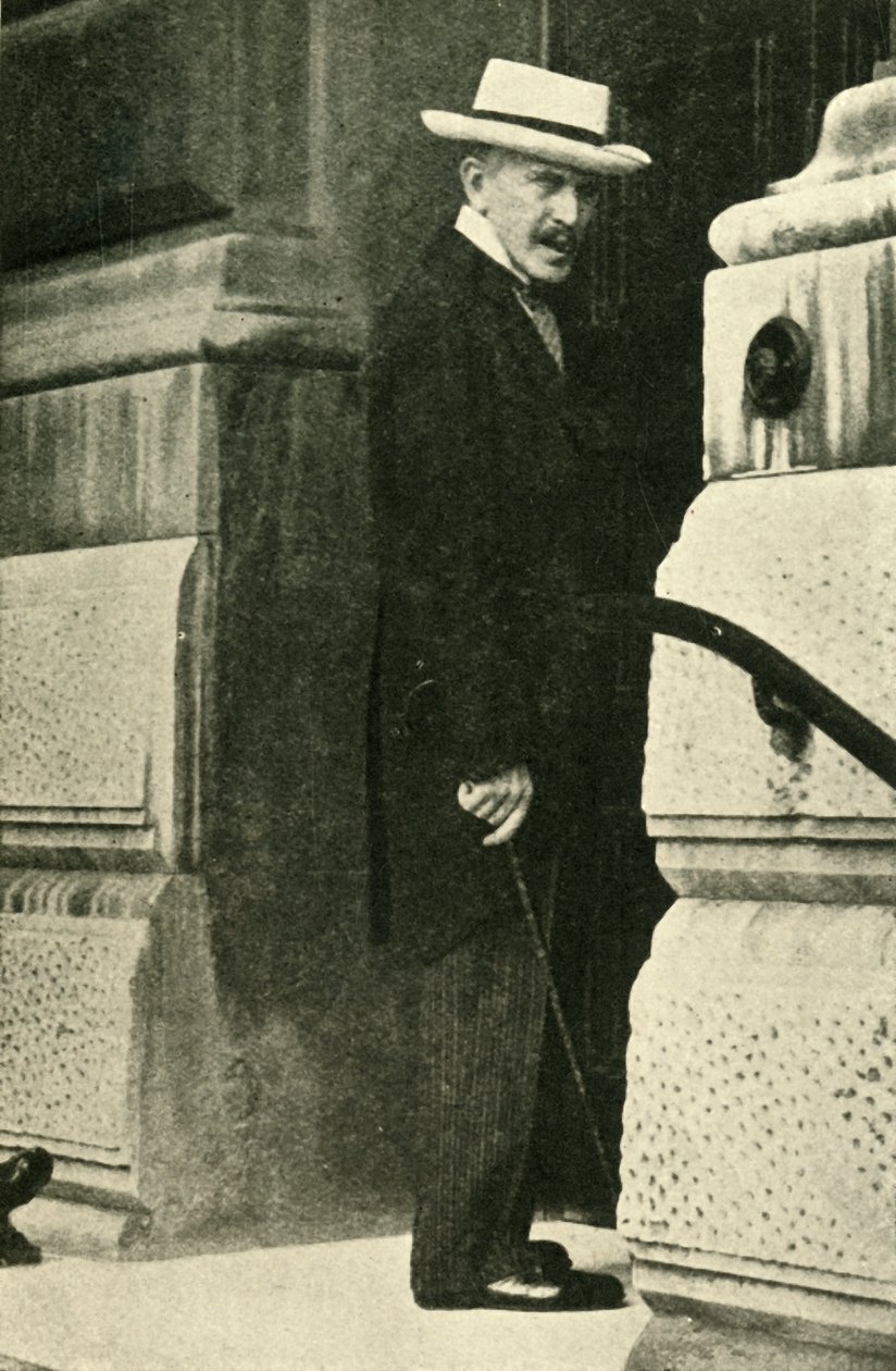 Prince Lichnowsky at the Foreign Office, London, 1914 by Unbekannt