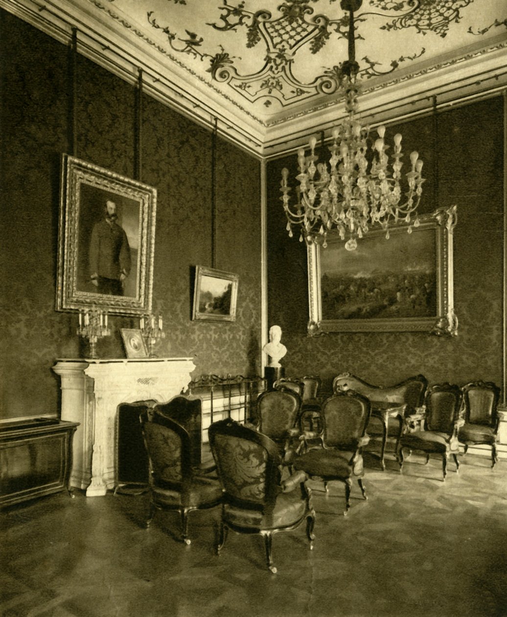 Private Office of Emperor Franz Joseph I in the Hofburg, Vienna, Austria by Unbekannt