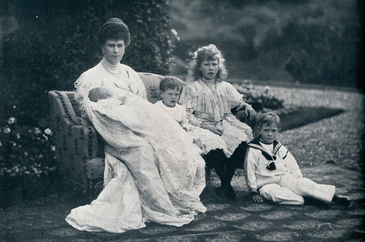 Queen Mary and four of her children by Unbekannt