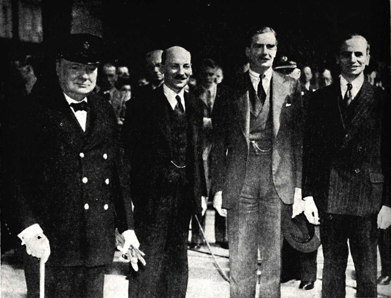 Return to London from America, 27 June 1942 by Unbekannt