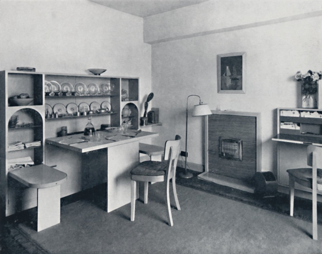 Rowley Gallery of Decorative Art Ltd - Combined dining-living-room open, 1939 by Unbekannt