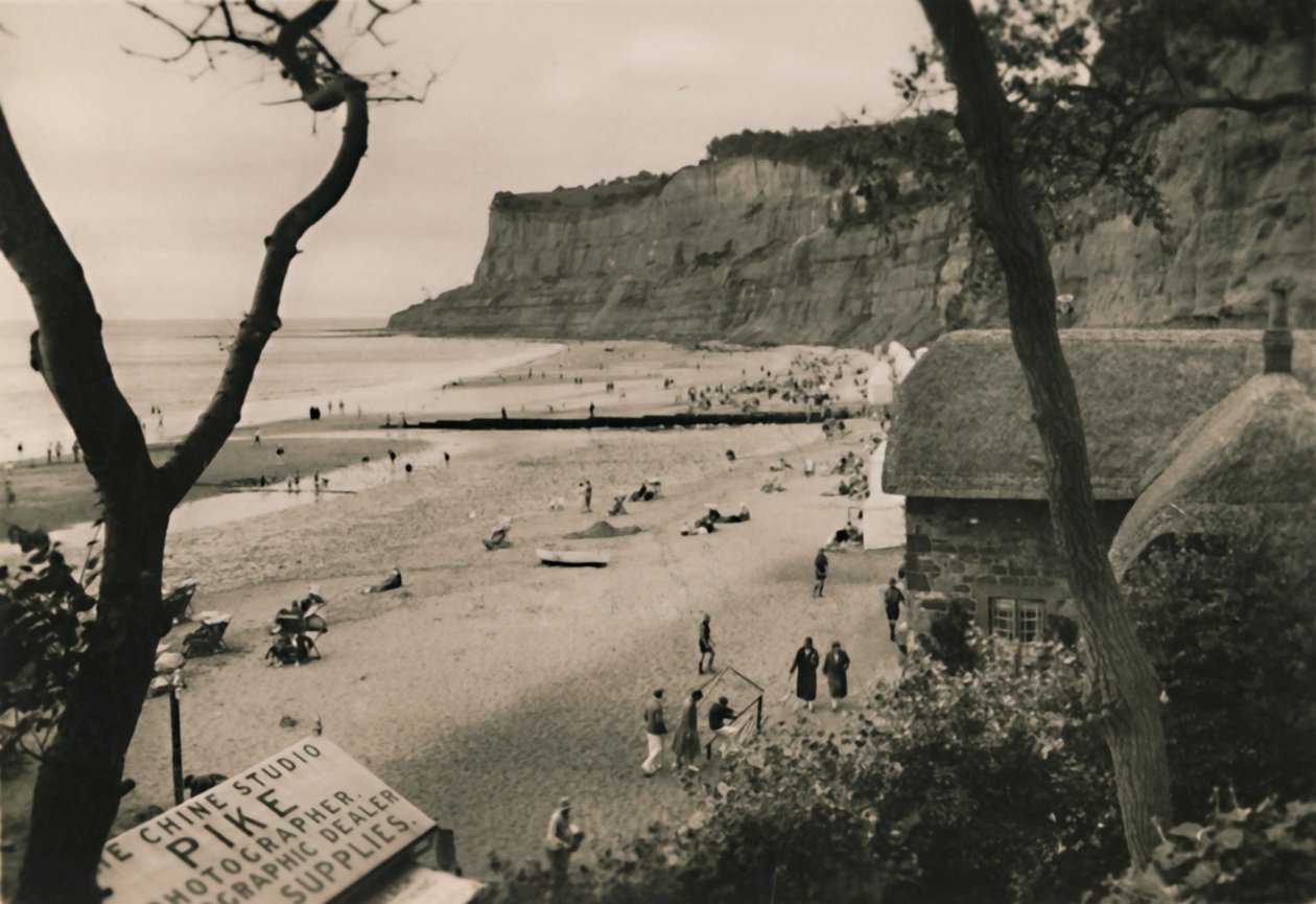 Sands and Old Shanklin Head, Shanklin, I.W. by Unbekannt
