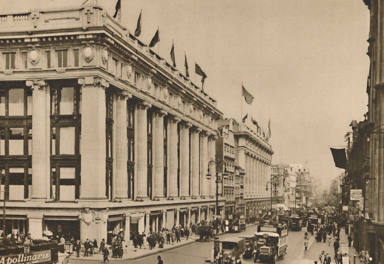 Selfridges and the Last of the Old Oxford Street Shops that the Building Engulfed by Unbekannt