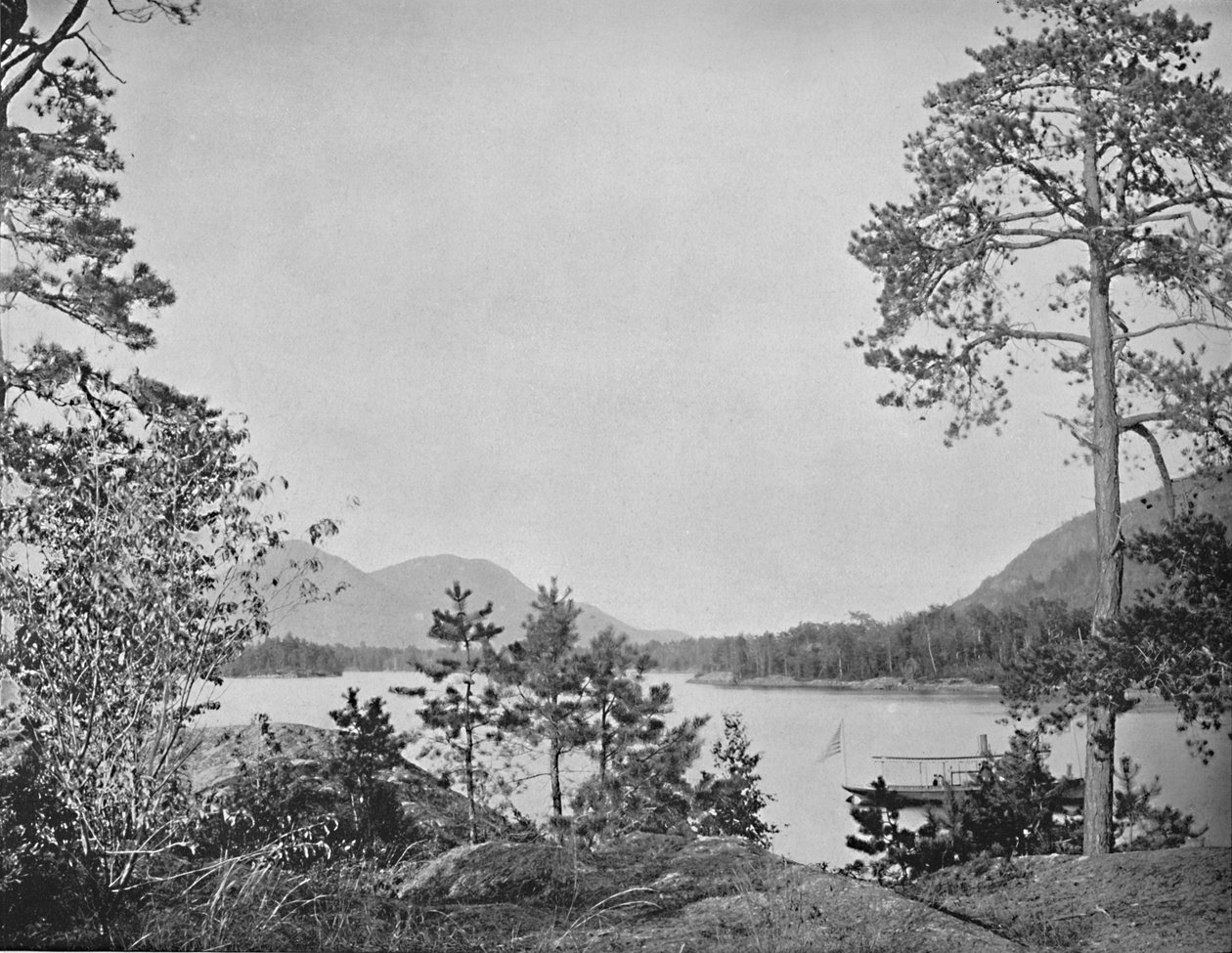 Shelving Rock Mountain, Lake George, New York, c1897 by Unbekannt