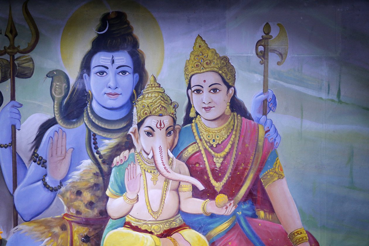 Shree Ram Mandir, Leicester. Shiva, Parvati and Their Son Ganesh, United Kingdom by Unbekannt