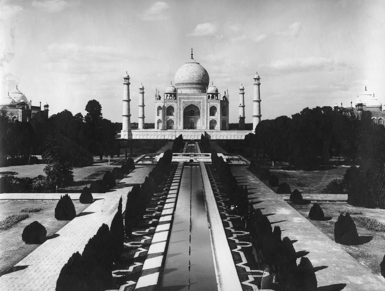 Taj Mahal, Agra, Uttar Pradesh, India, late 19th or early 20th century by Unbekannt