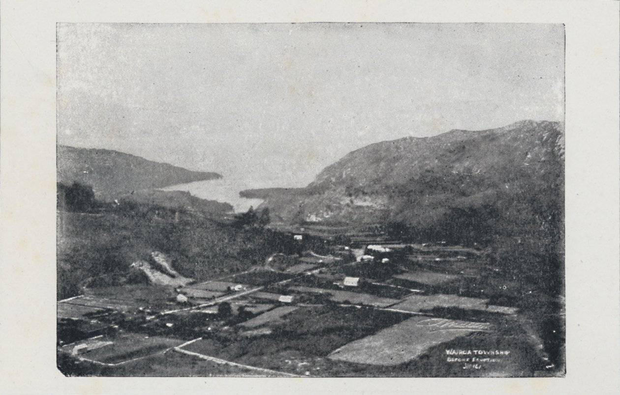 Te Wairoa Before the Eruption of Tarawera, 1923 by Unbekannt