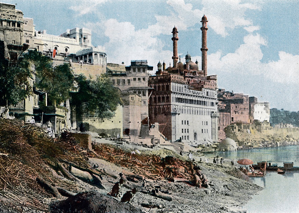 The Aurangzeb Mosque, Varanasi, India by Unbekannt