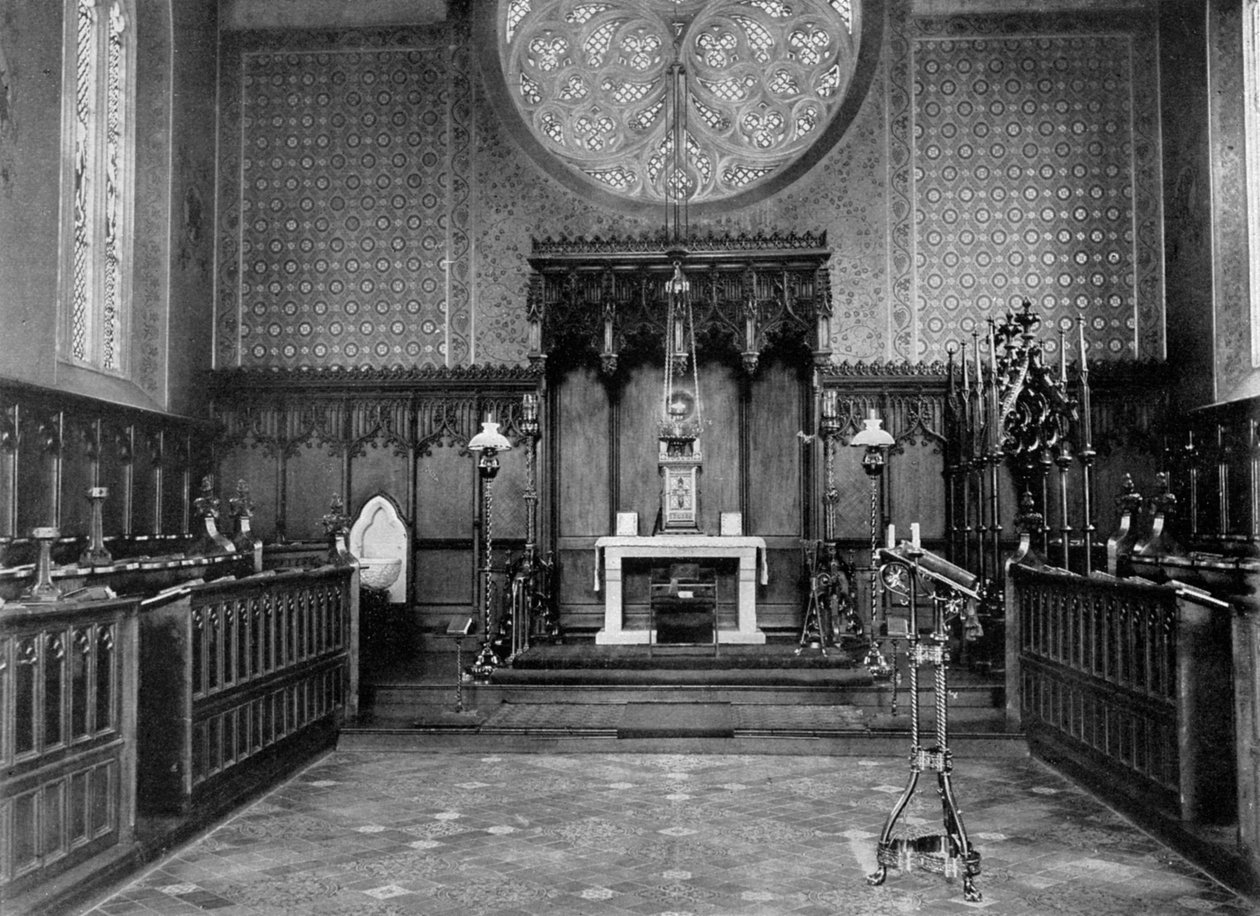 The Chancel, Catholic Apostolic Church, Albury Park, Surrey, 1904 by Unbekannt