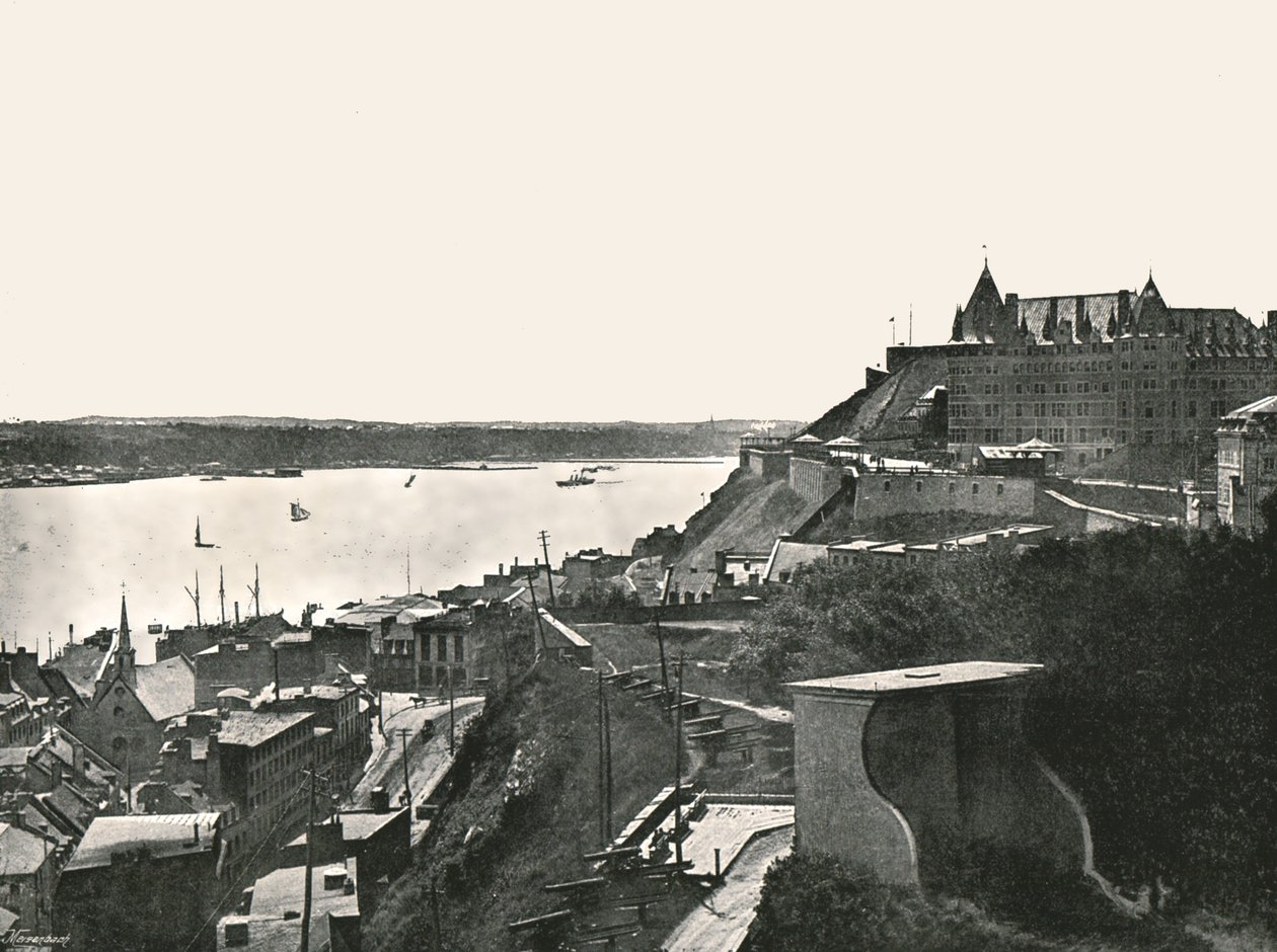 The Citadelle and the St Lawrence River, Quebec, Canada by Unbekannt