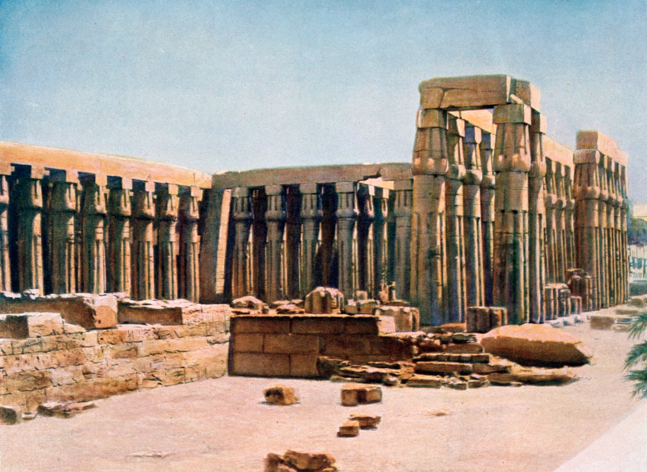 The Colonnade of Amenhotep III, Temple of Luxor, Egypt by Unbekannt