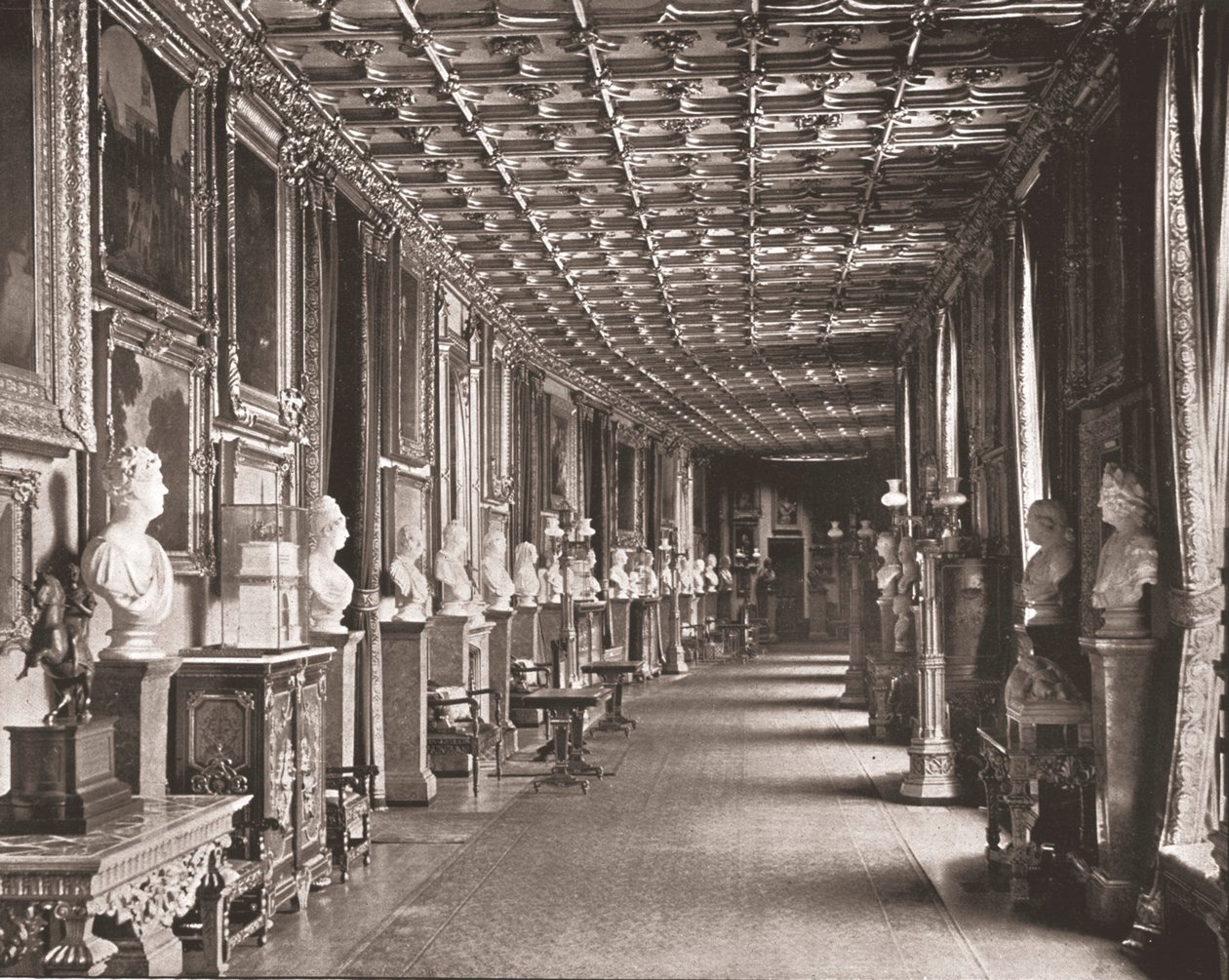 The East Corridor, Windsor Castle, Berkshire by Unbekannt