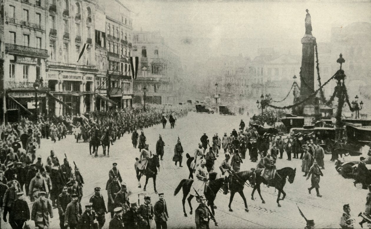 The German Occupation of Lille, 1914 by Unbekannt
