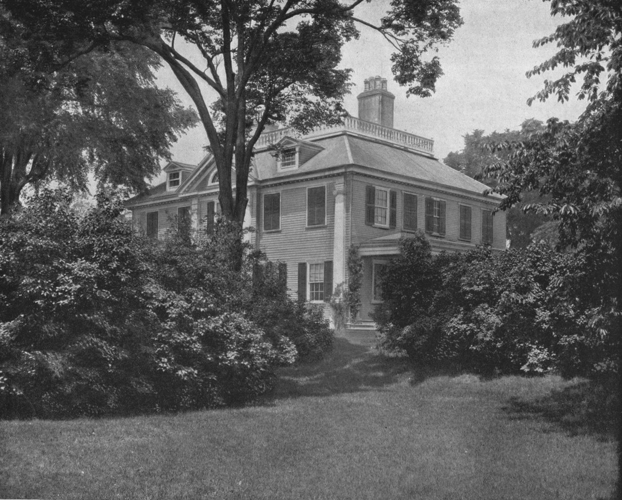 The Home of the poet Longfellow, Cambridge, Massachusetts, USA, c1900 by Unbekannt