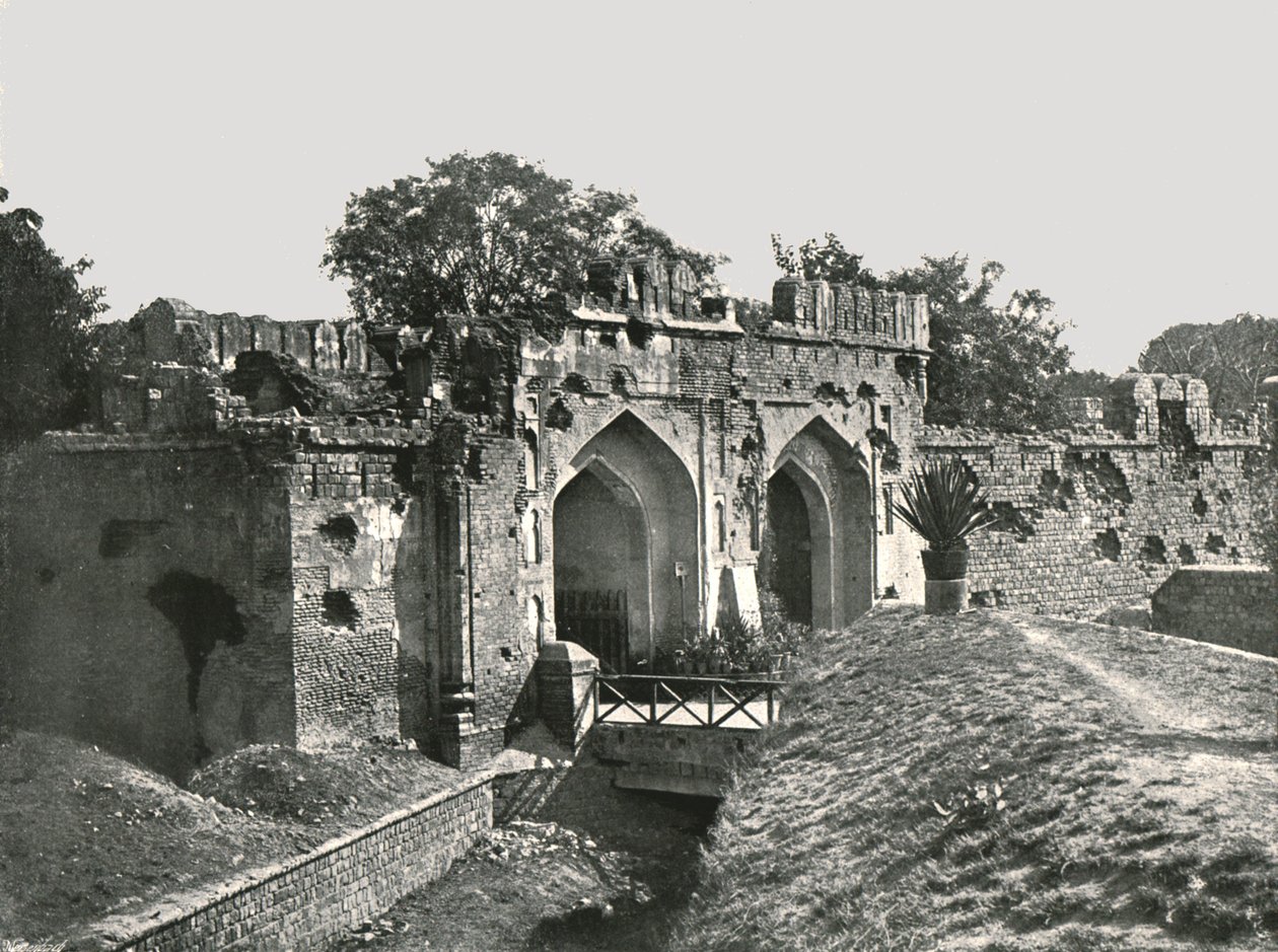 The Kashmiri Gate, Delhi, India by Unbekannt