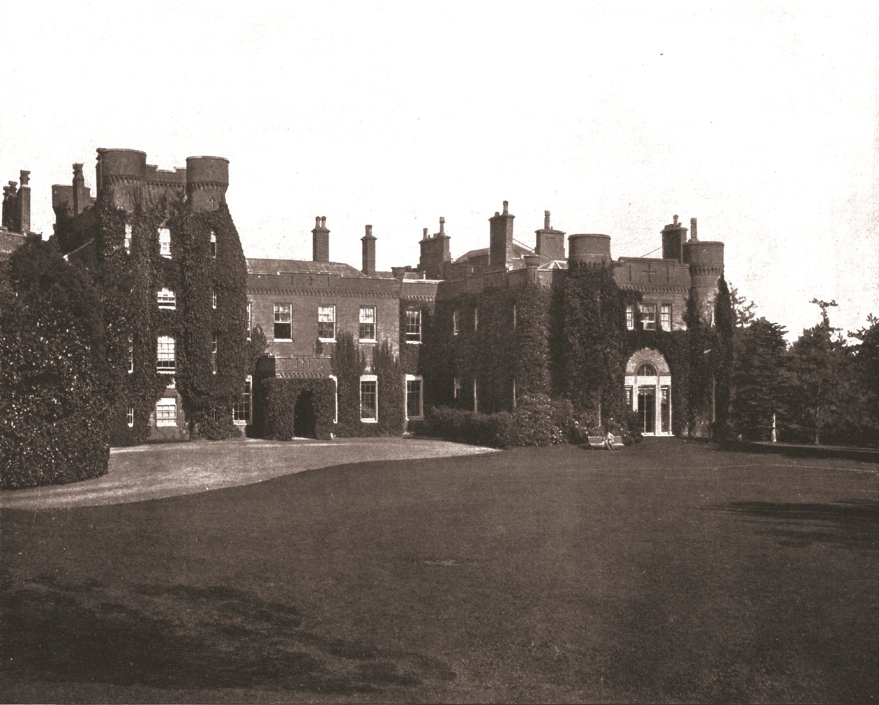 The Oaks, Carshalton, Surrey by Unbekannt
