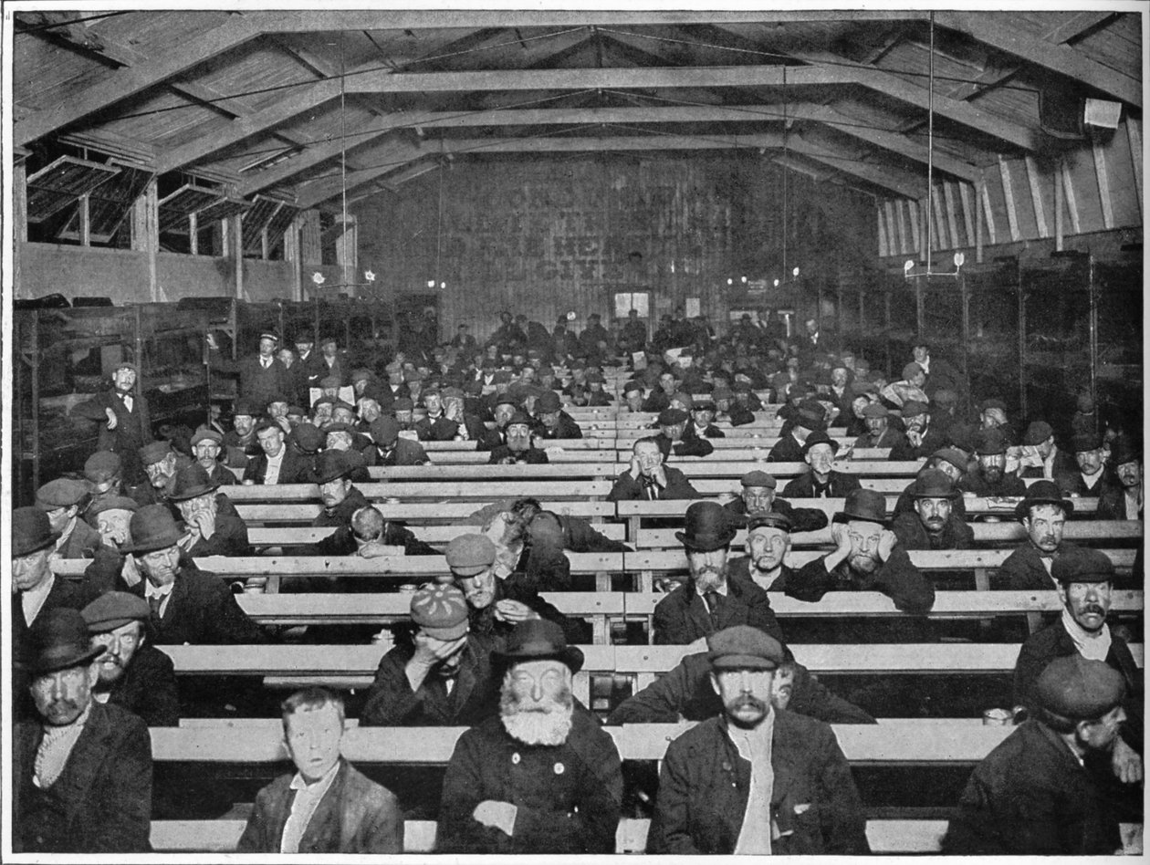 The Penny Sit-Up, Salvation Army shelter, Blackfriars, London by Unbekannt