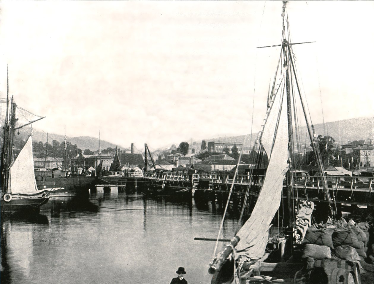 The Port of Hobart, Tasmania, Australia by Unbekannt