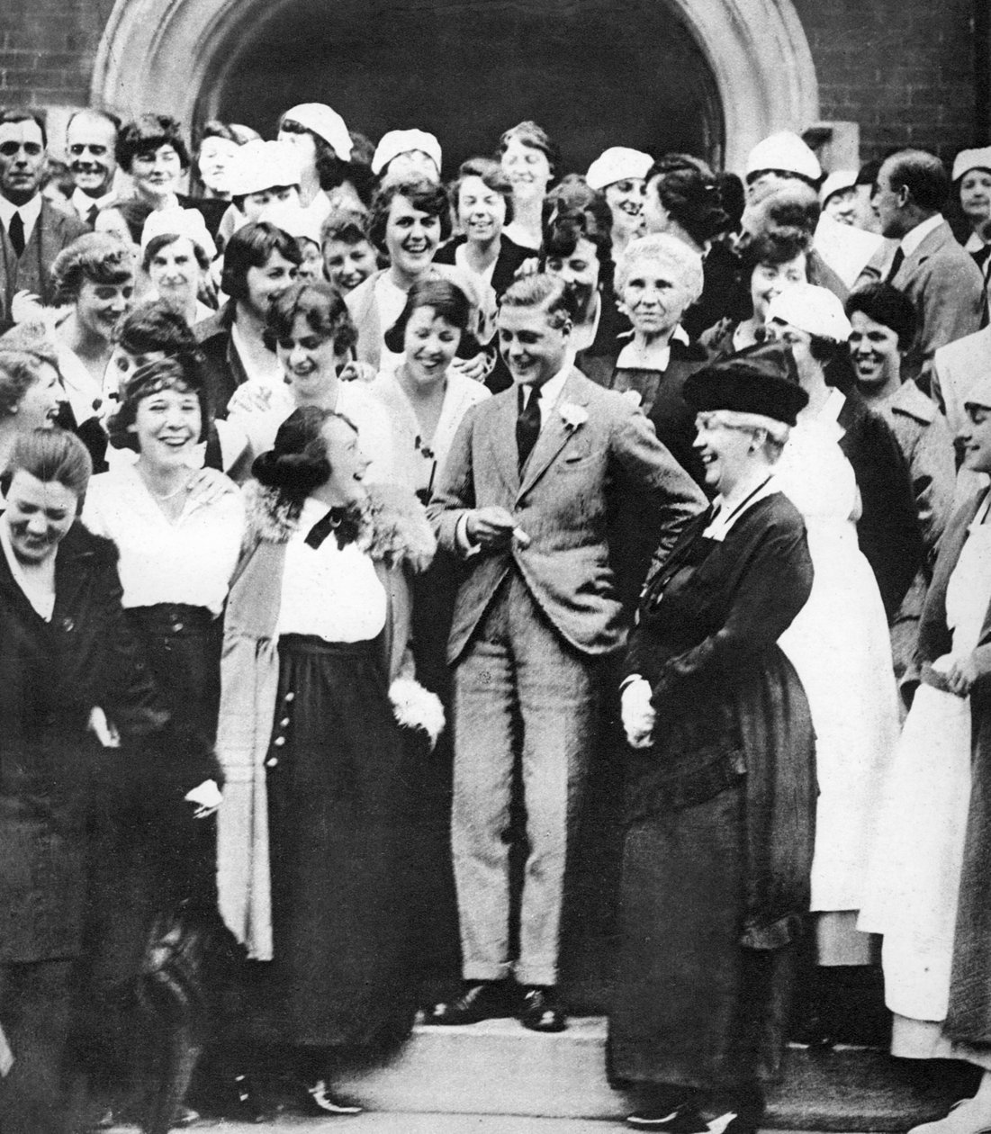 The Prince of Wales at the Ontario Agricultural College, Canada, 1919 by Unbekannt