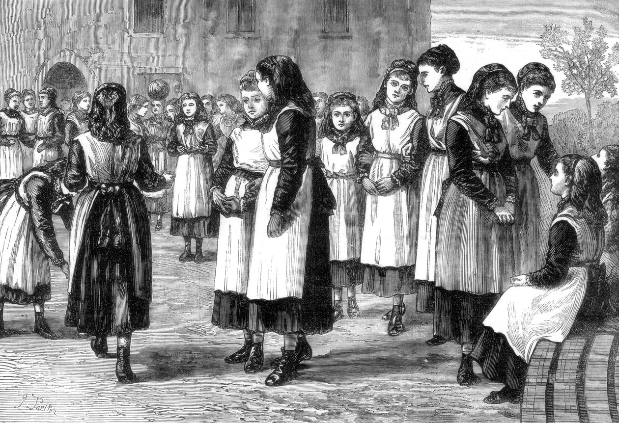 The Royal Masonic School for Girls, St Johns Hill, Battersea Rise, London by Unbekannt