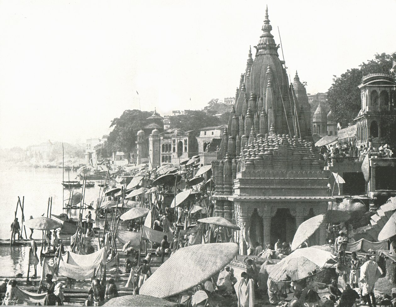 The Vishnu Pond and Ghat, Benares, India by Unbekannt