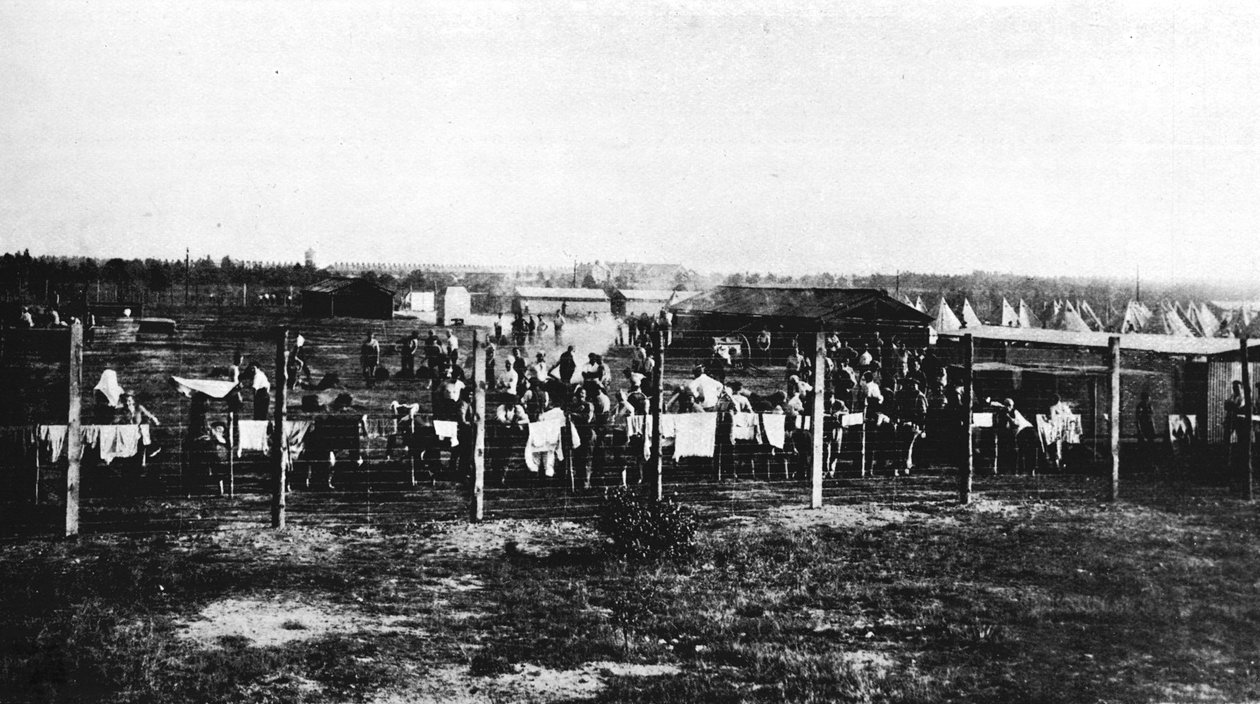 The concentration camp at Frith Hill, Camberley, 1914-1915 by Unbekannt
