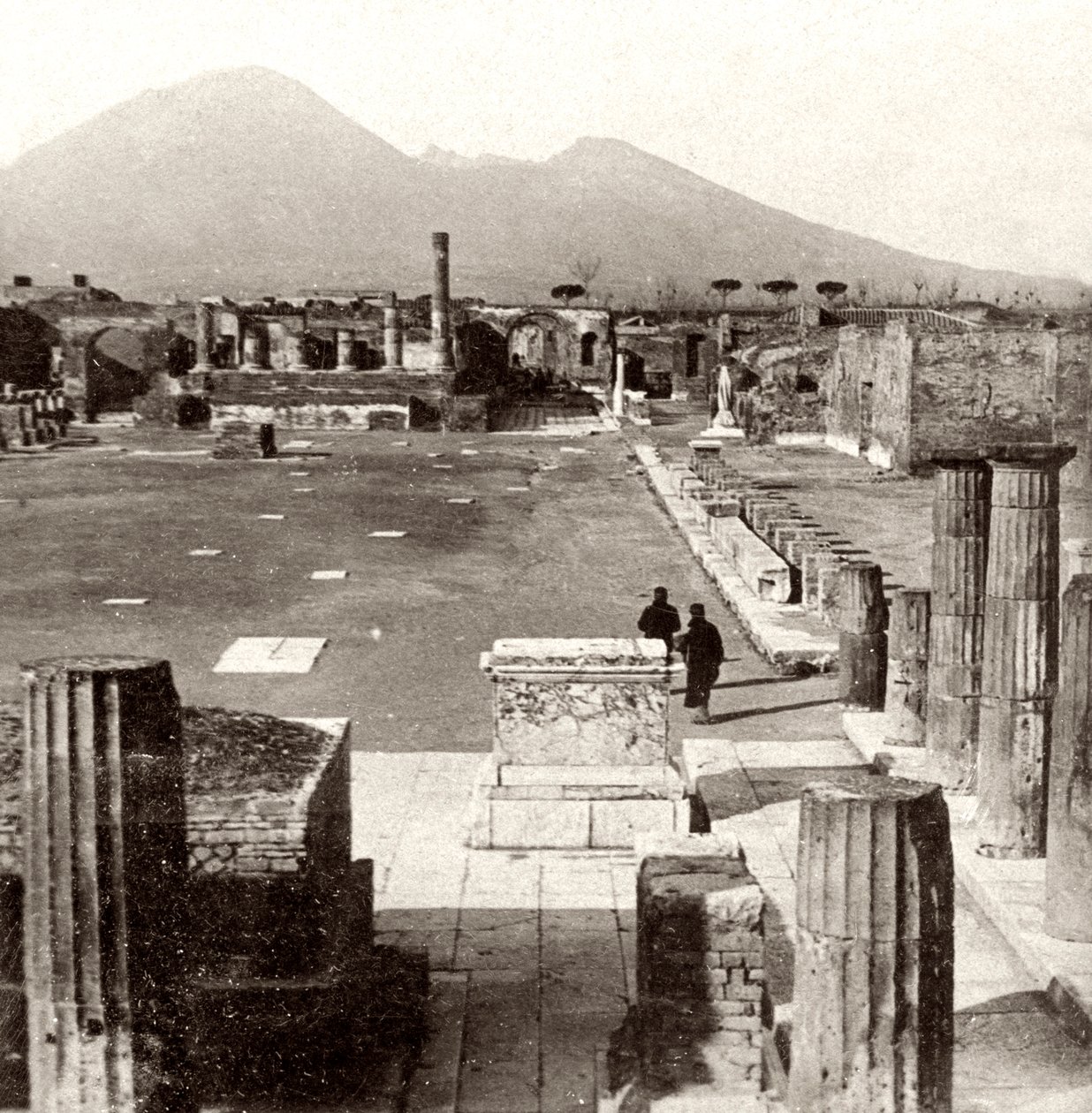 The forum of Pompeii, Italy, 1894 by Unbekannt