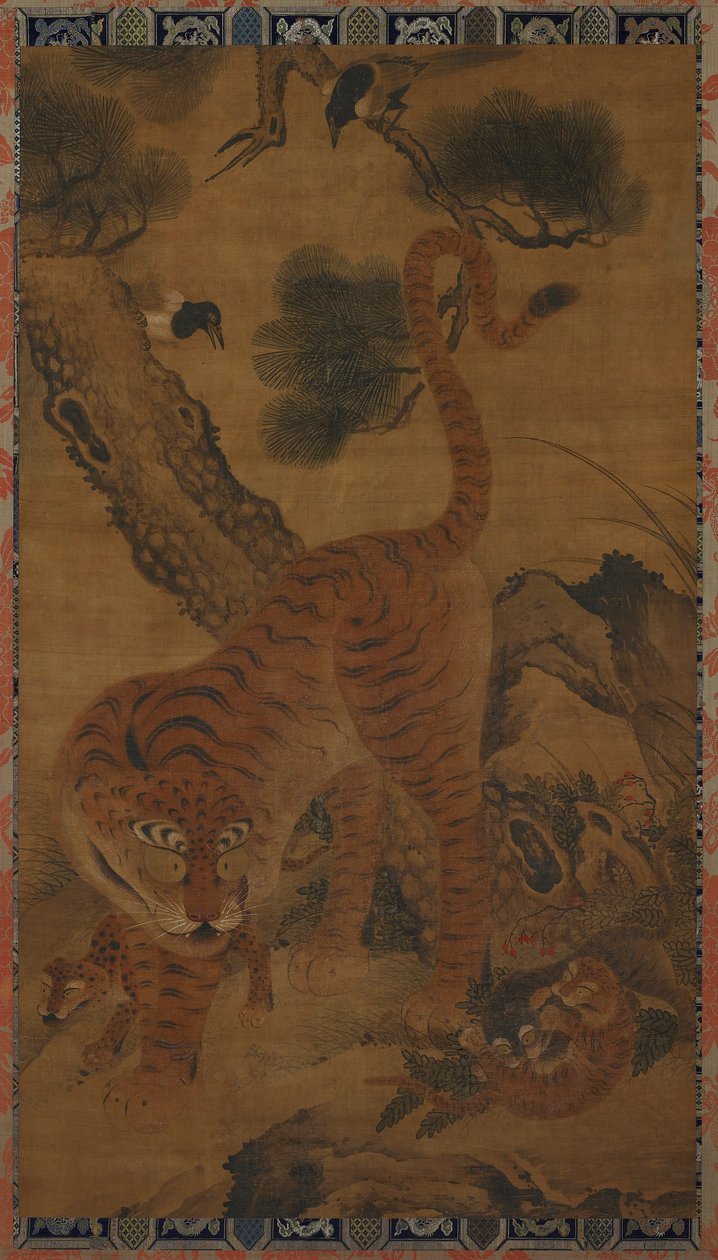 Tiger with cubs and magpies by Unbekannt