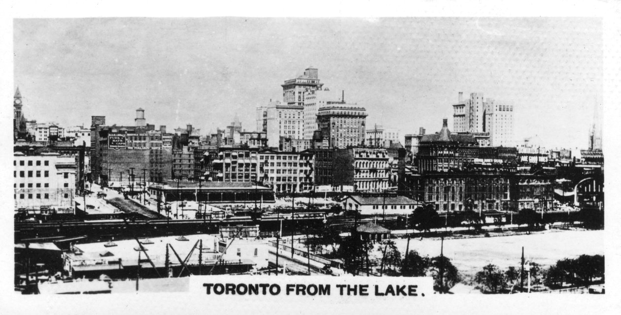 Toronto from the lake, Canada by Unbekannt