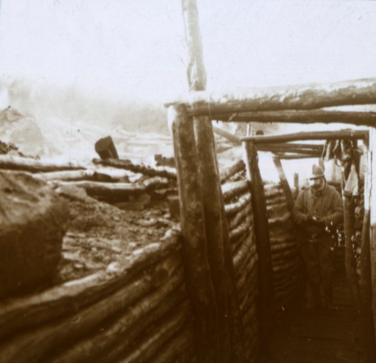 Trenches, Artois, northern France, c1914-c1918 by Unbekannt