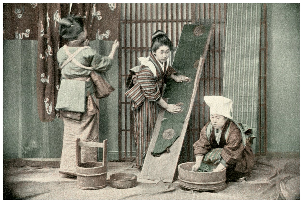 Washing kimonos, Japan, 1904 by Unbekannt