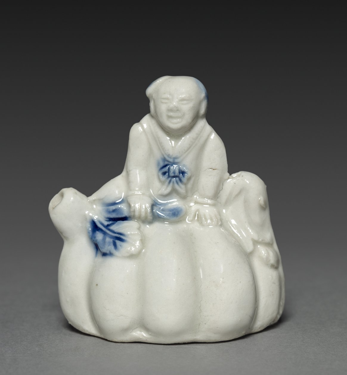 Waterdropper in Shape of Chinese Boy Seated on a Gourd, 18th-19th century by Unbekannt