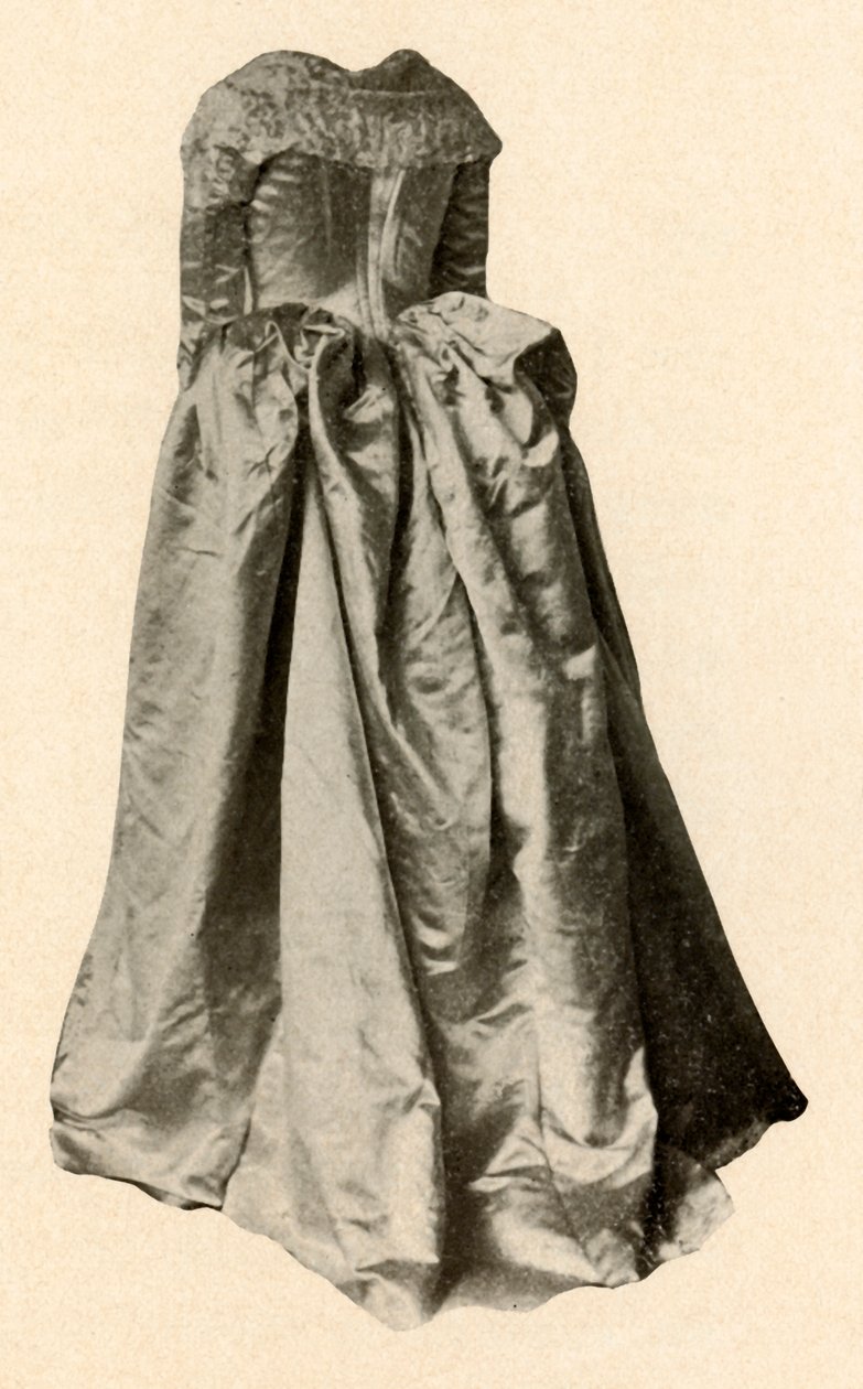 White satin wedding gown worn by Mrs. St. Clair in Philadelphia, 1760 by Unbekannt