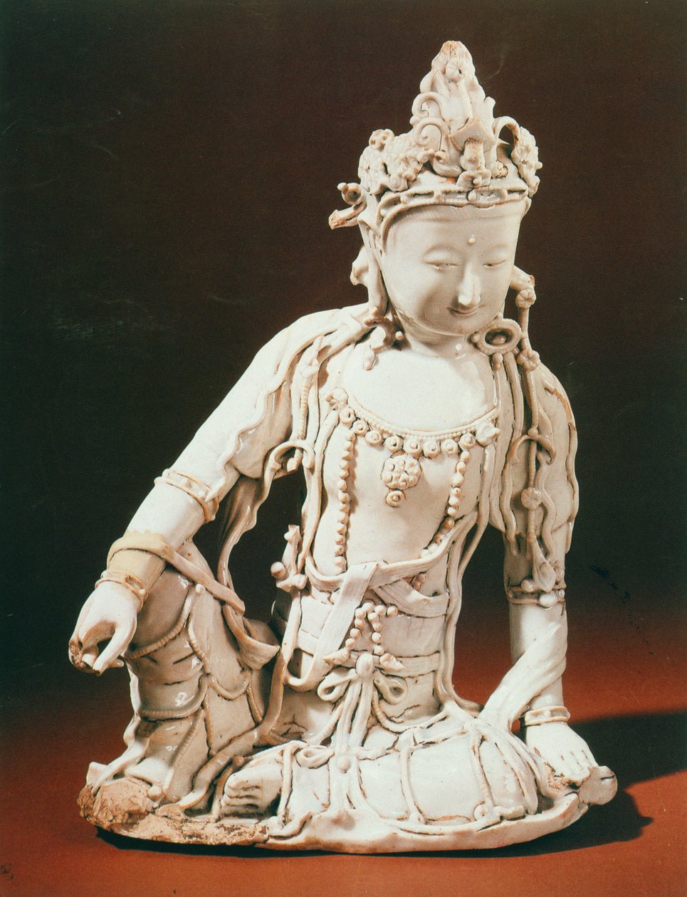 Ching-te-Chen white glazed figure of Arolo Kites Vara, Yuan Dynasty, late 13th-early 14th century by Unbekannt Unbekannt