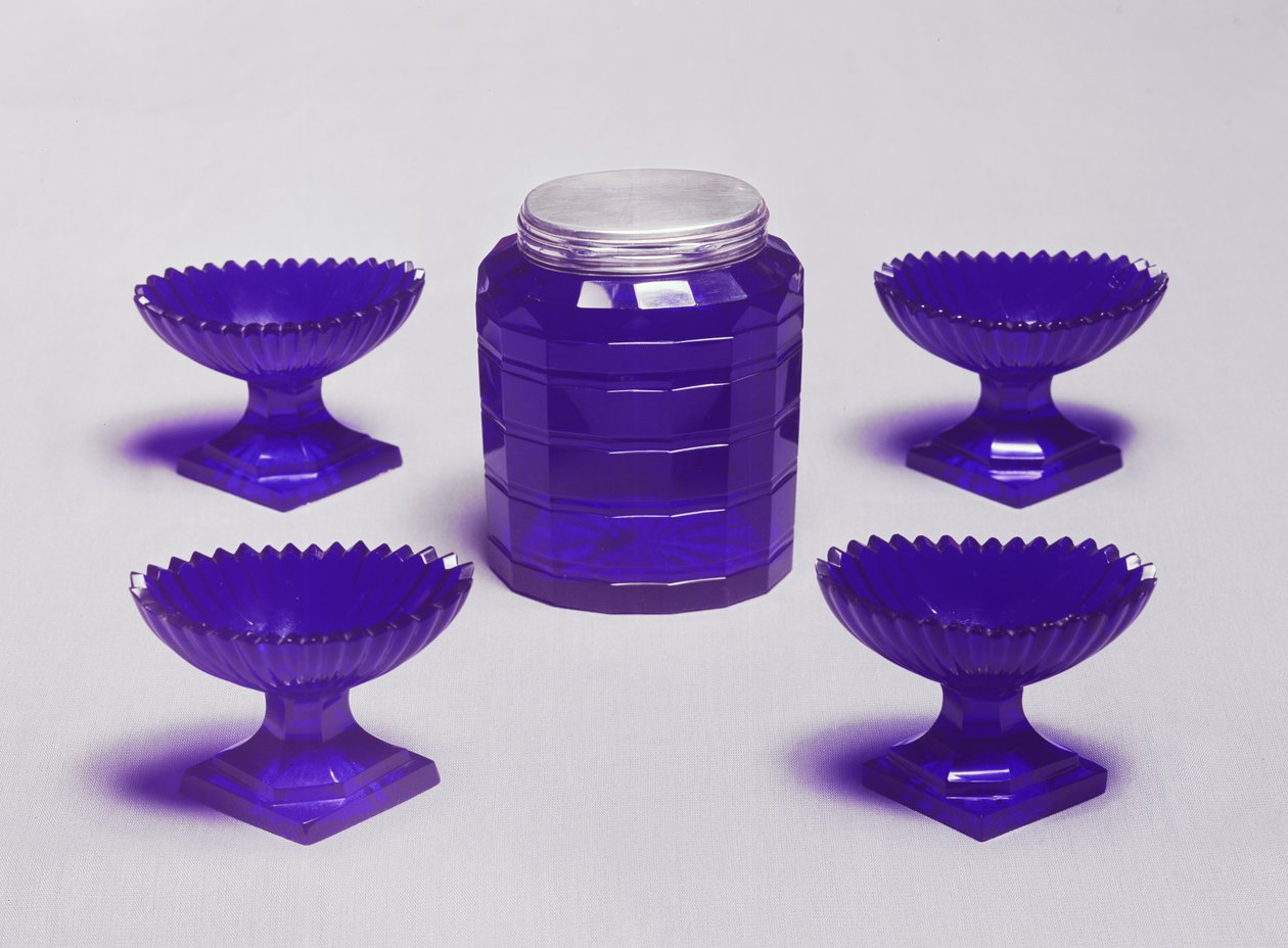 Four salts and a caddy, Irish blue glass, c.1785 by Unbekannt Unbekannt