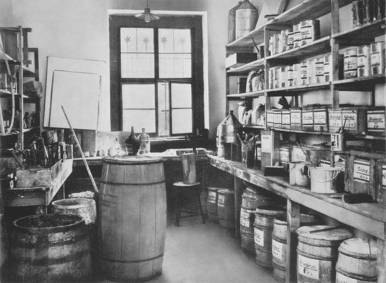 The Mural Studio Storeroom, from the Workshops of the Bauhaus, Weimar, 1923 by Unbekannt Unbekannt