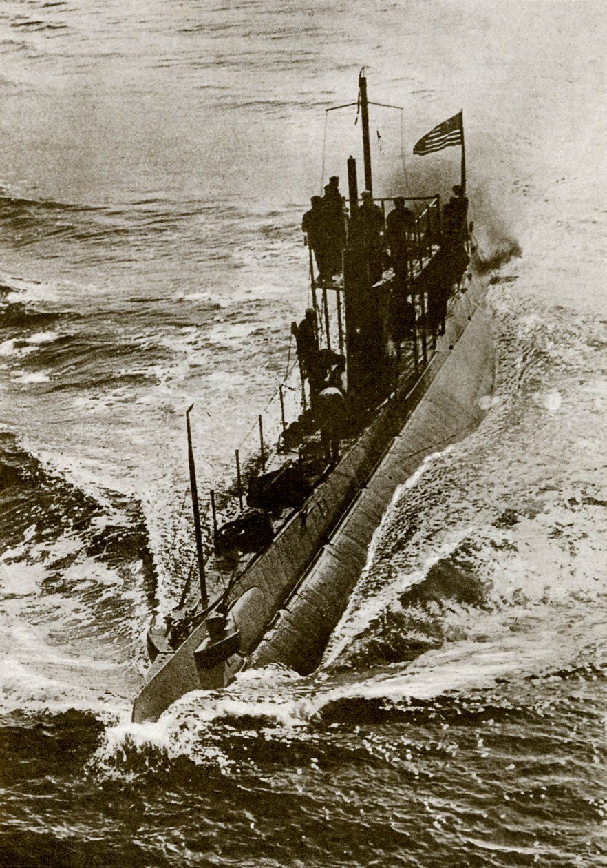 American submarine during WW1 by Unbekannter Künstler