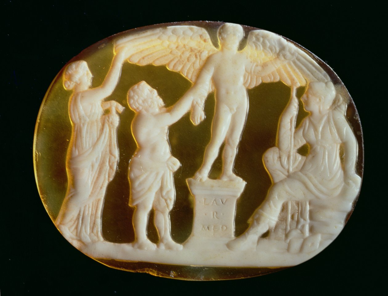 Cameo of Icarus and Daedalus with Persephone and Artemis by Unbekannt