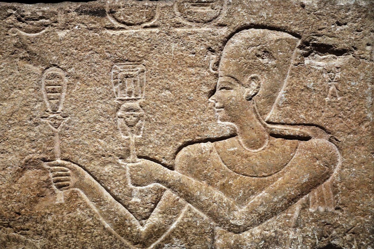 Cesarion Giving Offerings to Horus and Isis (detail) by Unbekannter Künstler