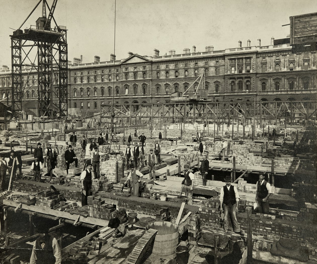 Construction of the New Government Offices, Great George Street, Westminster, London, 24 September 1902, UK by Unbekannter Künstler