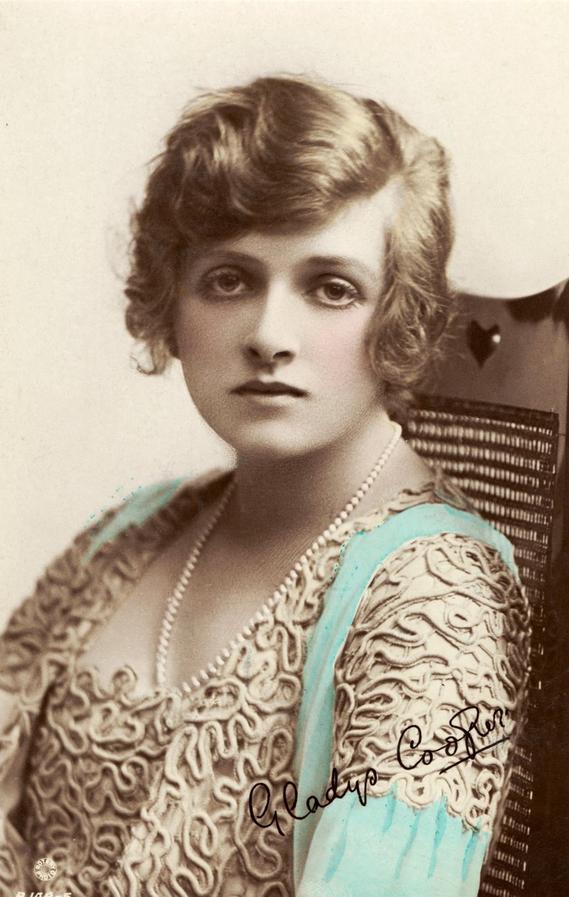 Dame Gladys Constance Cooper (postcard) by Unbekannter Künstler
