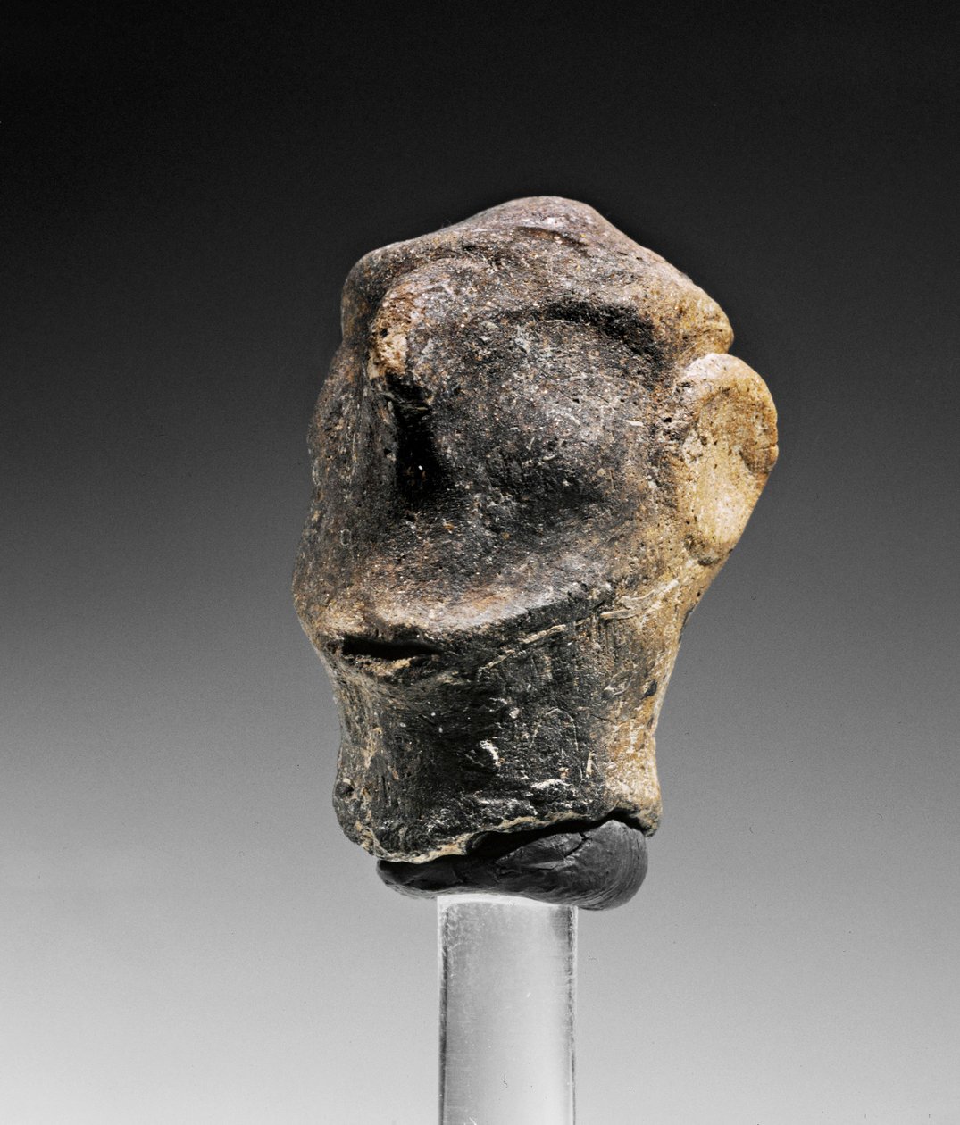 Head of a Male Figure by Unbekannter Künstler