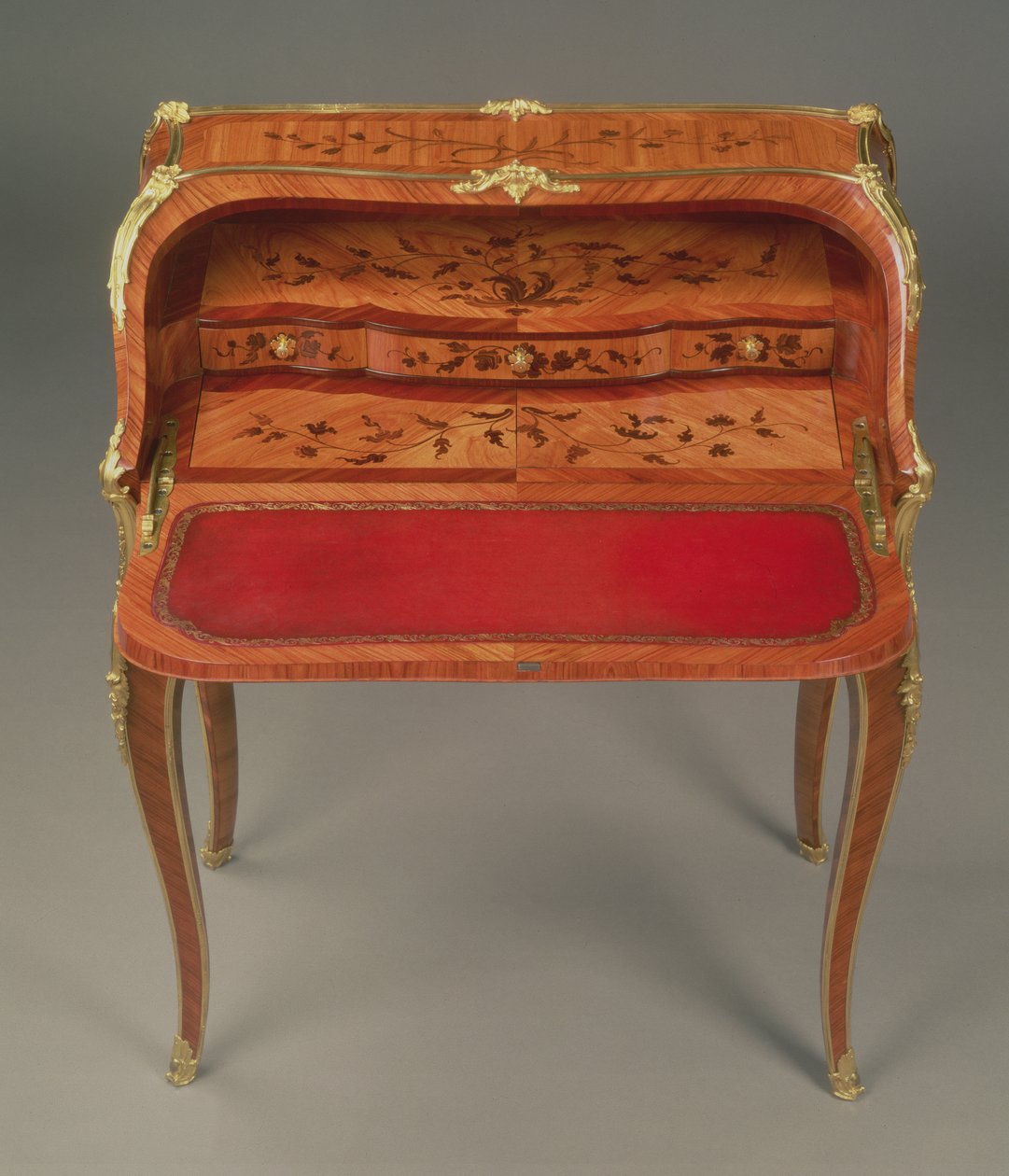 Louis XV bureau de dame, with floral marquetry and ormolu mounts, by Bernard II van Risenburgh by Unbekannt